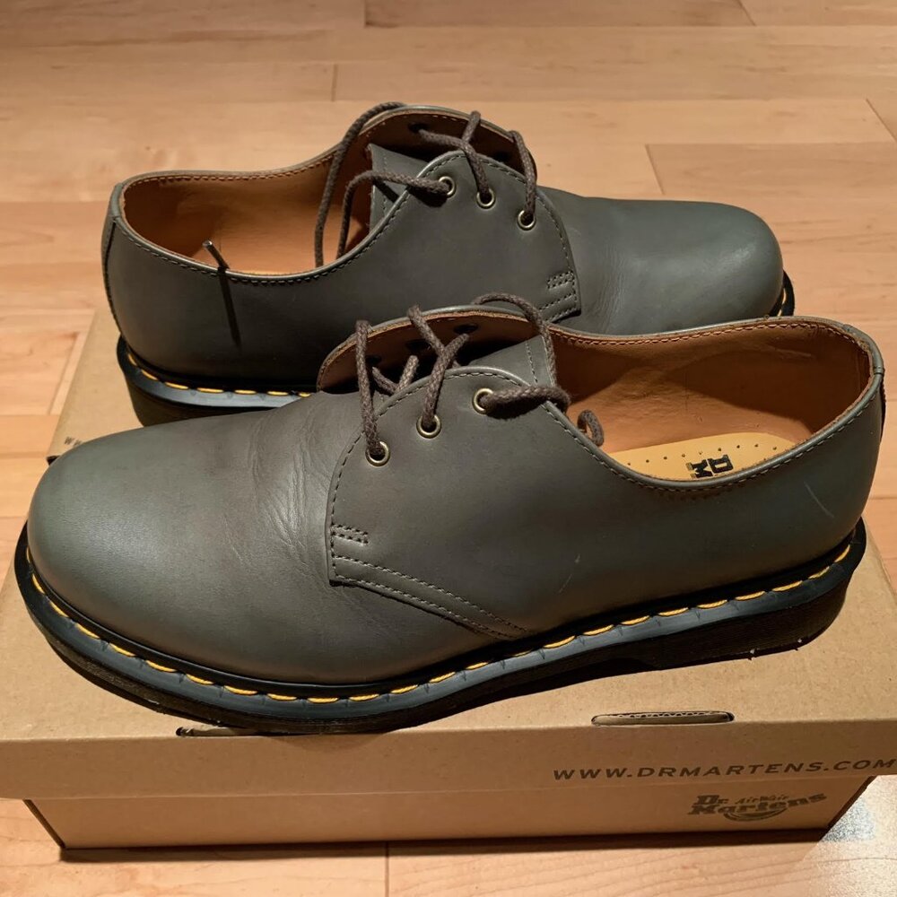 Brand new men's Dr Marten shoes
